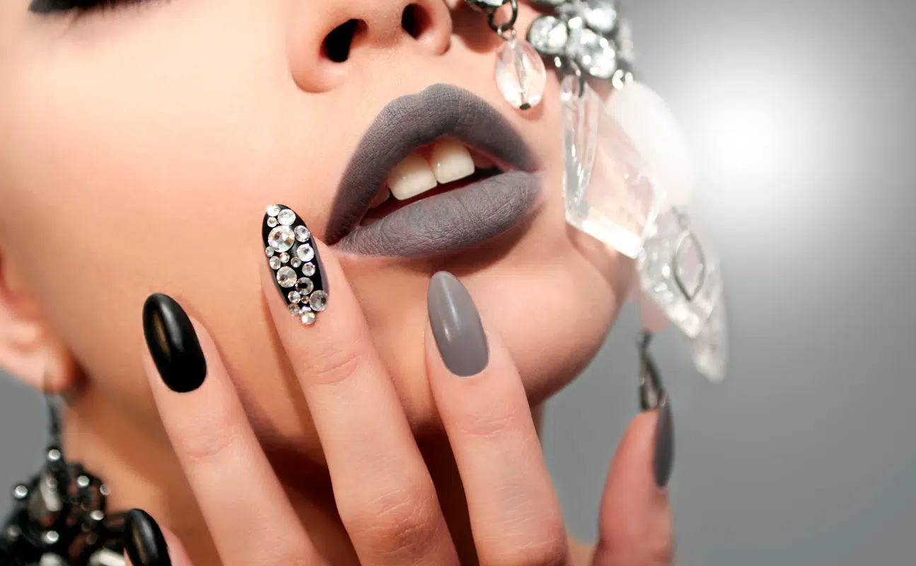 Αθήνα Μανικιούρ Express Ημιμόνιμο Μανικιούρ Express Αθήνα