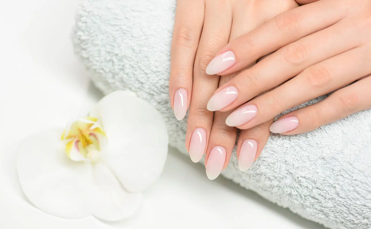 ΜΑΝΙΚΙΟΥΡ ΑΘΗΝΑ ΜΑΝΙΚΙΟΥΡ ΑΘΗΝΑ