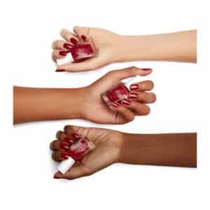 Essie gel couture paint the gown red 509