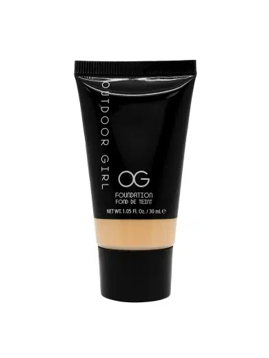 W7 outdoor girl foundation 30ml almond