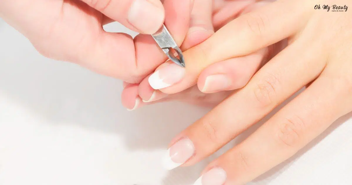 Πετσάκια νυχιών: Φροντίδα για Υγιή Χέρια