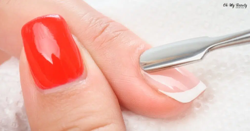 Πετσάκια νυχιών: Φροντίδα για Υγιή Χέρια Σωστή χρήση εργαλείου για πετσάκια νυχιών