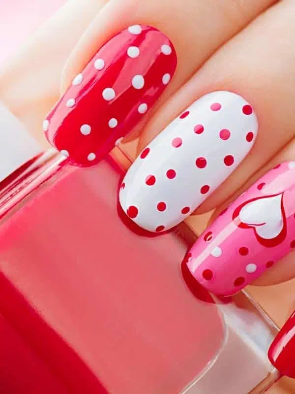 50 Σαγηνευτικά Μανικιούρ Κόκκινα Νύχια poua nyxia kokkina leuka