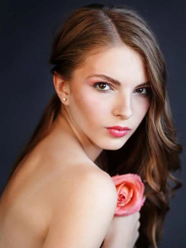 Μακιγιάζ για Βάπτιση 20 Ιδέες romantiko makigiaz vaptisi