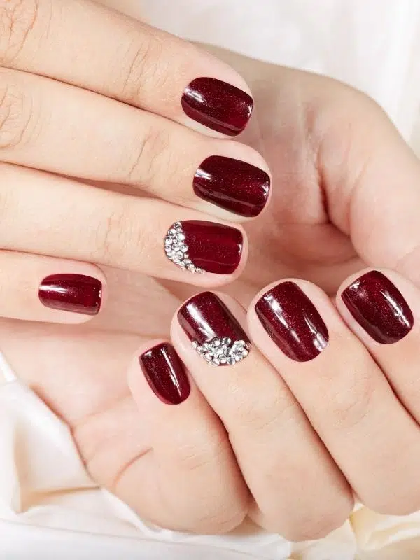Μπορντό Νύχια 20 Σχέδια Μανικιούρ entypwsiaka mpornto