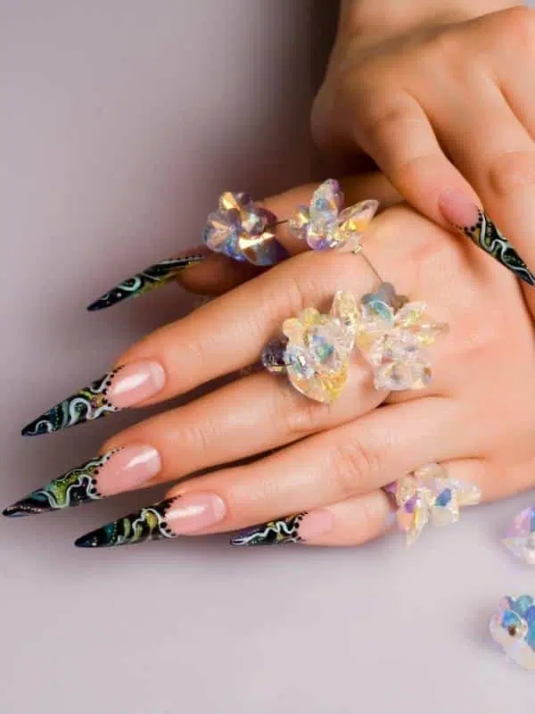 Μαύρα Νύχια - 50 Σχέδια Μανικιούρ extreme mavro galliko manikiour