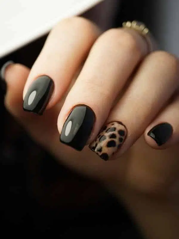 Μαύρα Νύχια - 50 Σχέδια Μανικιούρ kokkina mavra