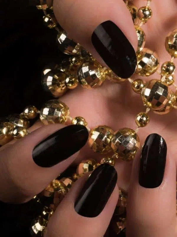 Μαύρα Νύχια - 50 Σχέδια Μανικιούρ nyxia mavra mat