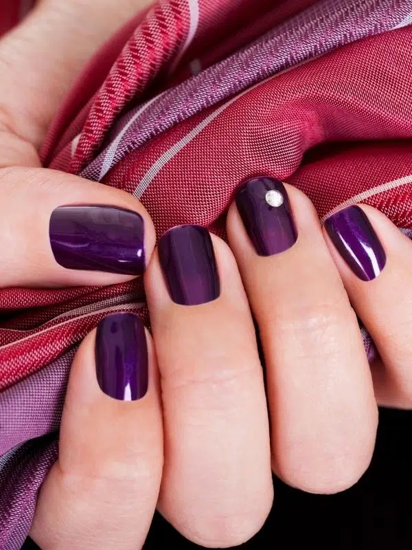 Φθινοπωρινά Νύχια - 44 Σχέδια & Χρώματα Μελιτζανί μανικιούρ φθινόπωρο