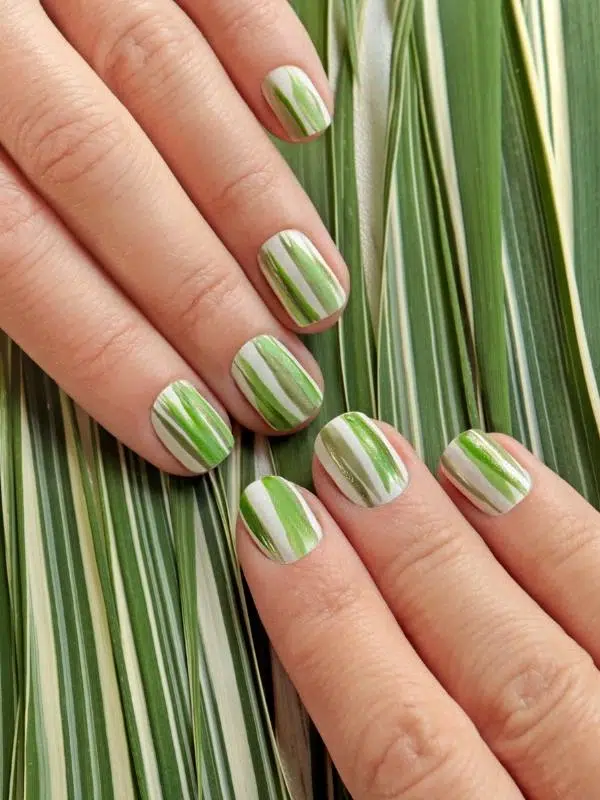 20 Εντυπωσιακά σχέδια για κοντά νύχια sxedio manikiour konta