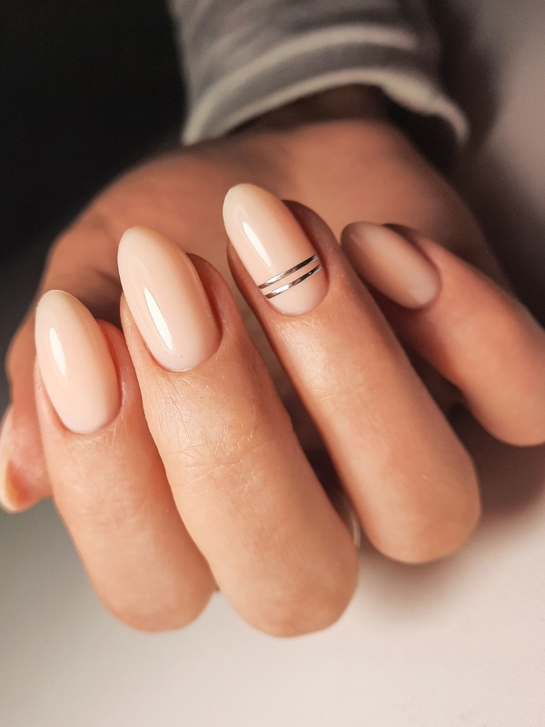 nude nails manicure 16