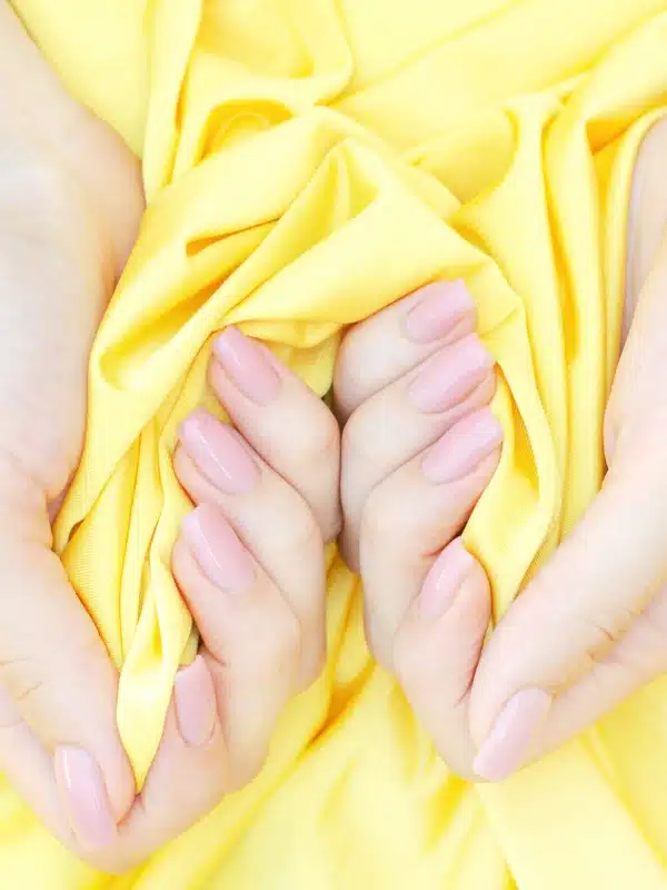 Nude Νύχια - 20 Σχέδια Μανικιούρ nude nails manicure 17