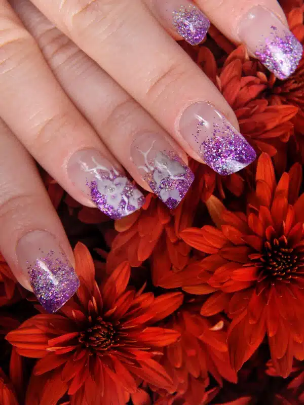 anoiksiatiko manikiour mov sxedio strass