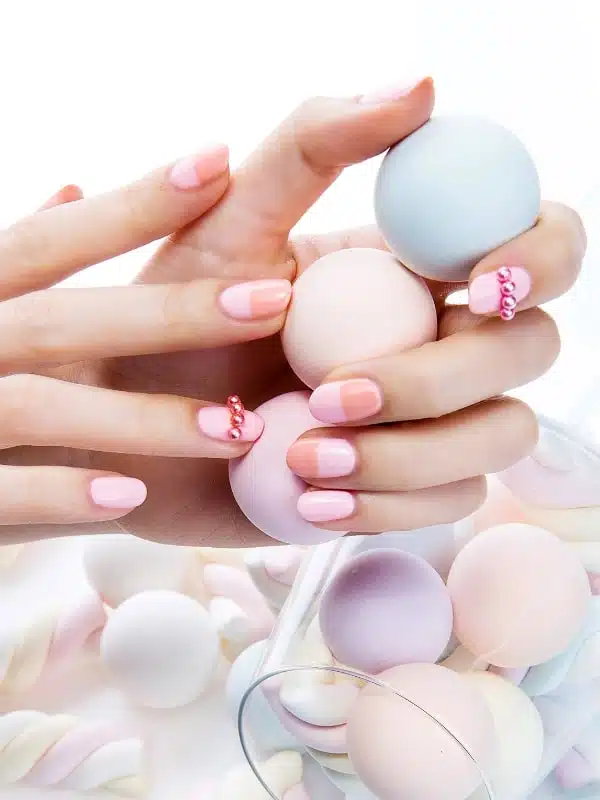 Νύχια Πάσχα 2023 - 30 Σχέδια Ιδέες nyxia pasxa me kosmima min