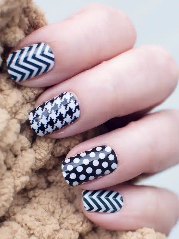 Nail Art 20 Σχέδια & Τι θα χρειαστείς nail art motiva apromavro min