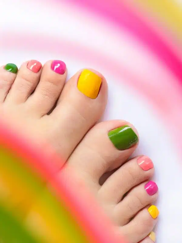 summer pedicure 3 min