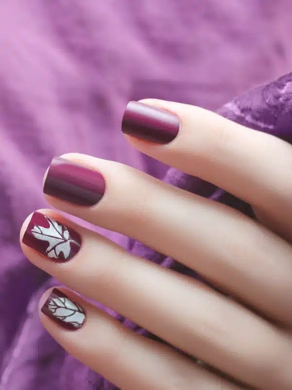 Μωβ Νύχια 50 Σχέδια Mvb skouro matte manikiour sxedia ashmi min