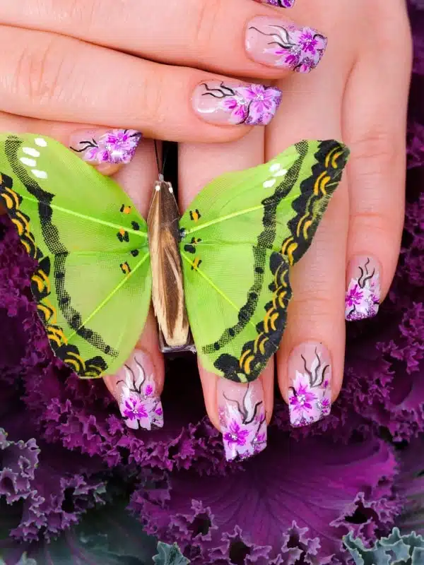 Μωβ Νύχια 50 Σχέδια Mwb floral manikiour min