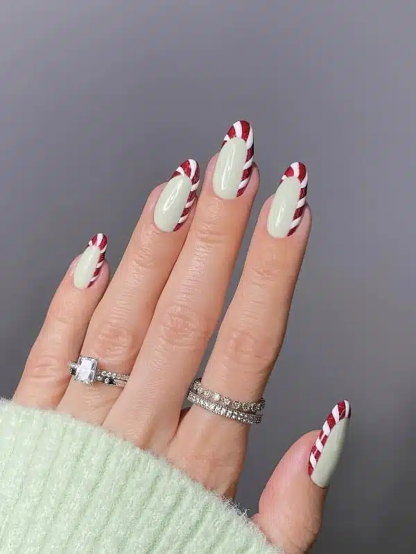 Άσπρα Νύχια 30 Σχέδια aspra xristougenniatika nyxia min