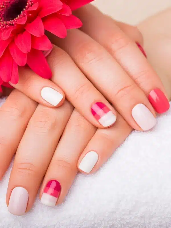 Άσπρα Νύχια 30 Σχέδια aspro korali manikiour min