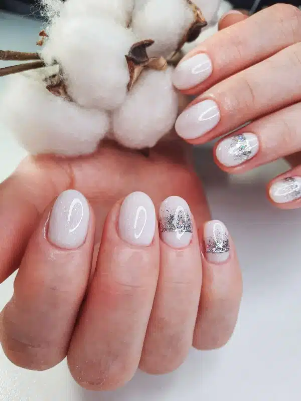 Νύχια Γαλακτερό - 20 Σχέδια Μανικιούρ galaktero perle manikiour ashmi glitter min